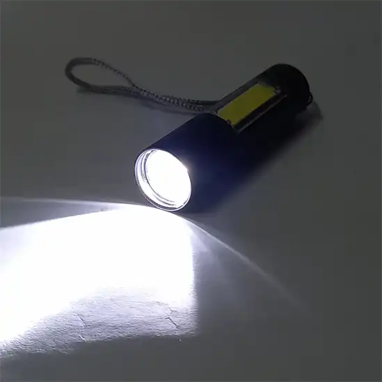 چراغ قوه انگشتی جعبه سبز