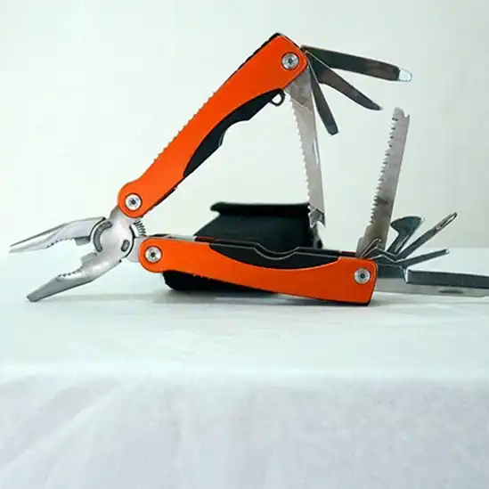 انبردست ۱۳ کاره مسافرتی اعلا 