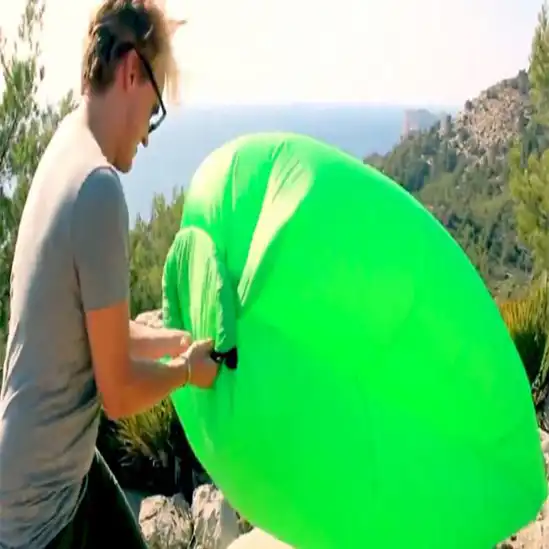 کاناپه بادی سفری (Lazybag) 